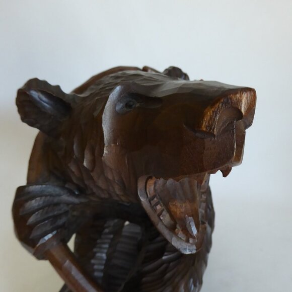 VINTAGE 12” JAPANESE AINU HOKKAIDO CARVED WOOD BEAR WITH CUB SALMON SCULPTURE - Picture 12 of 14